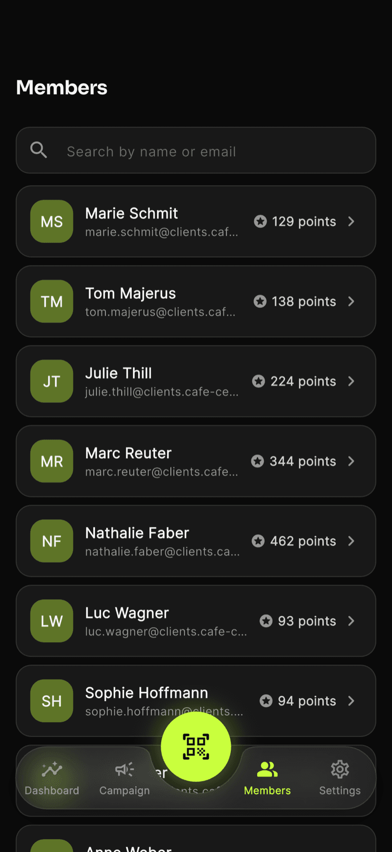 LUXPOS Loyalty app members with points